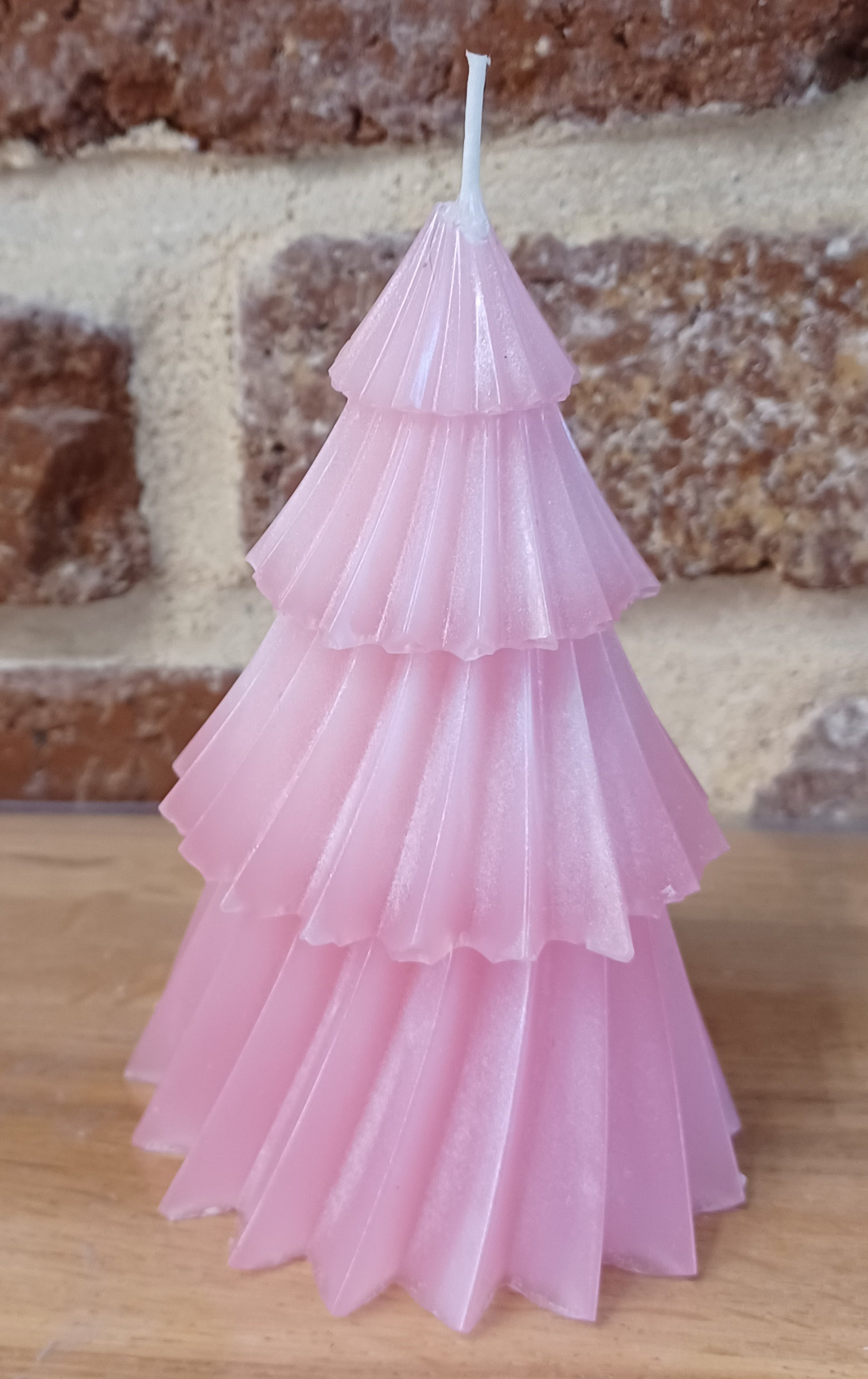 NO04_grand_sapin_moderne_rose_dégradé