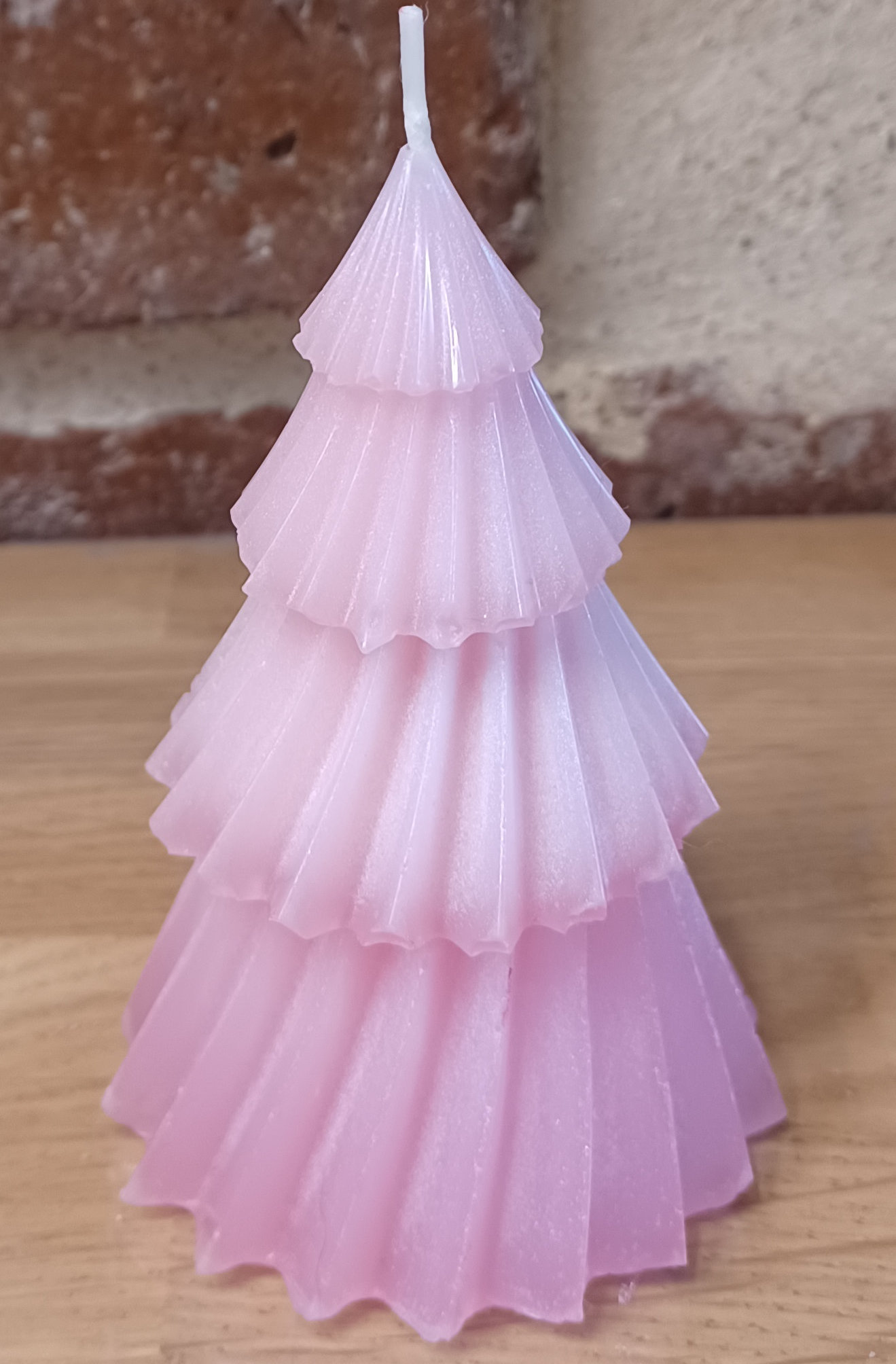 NO05_petit_sapin_moderne_rose_degradé