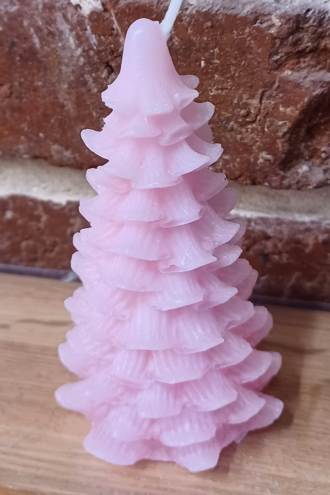 NO06_sapin_fin_rose_clair