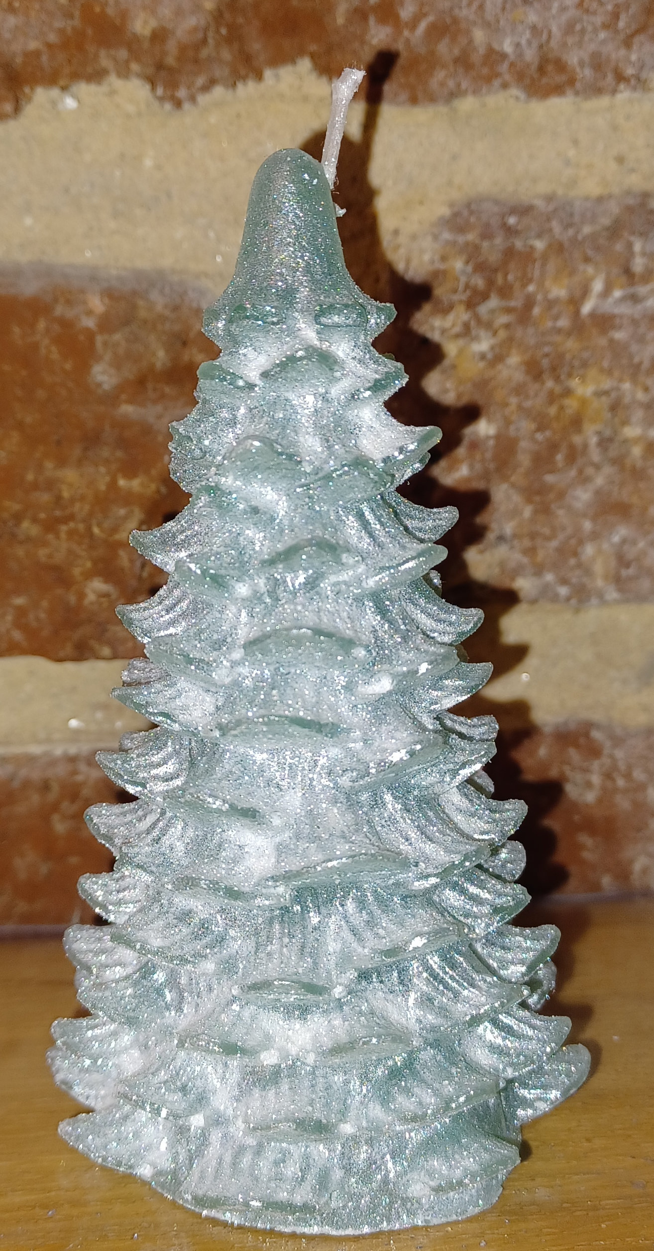 NO06_sapin_fin_vert_brillant