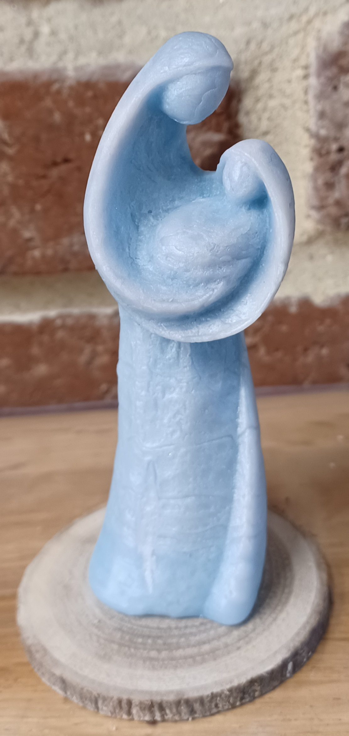 VM03_petite_Vierge_moderne_bleue_effetpierre